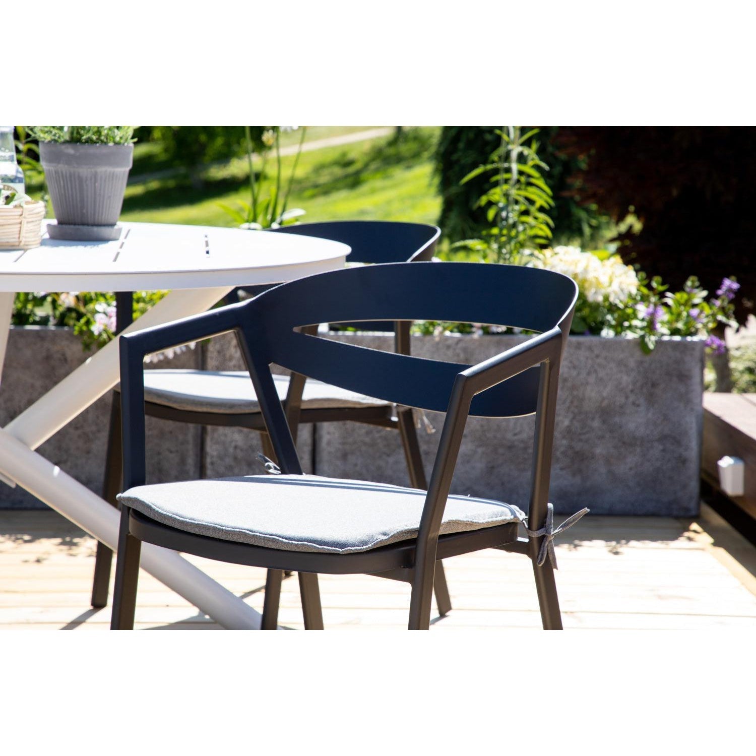 Slit Matstol-Chair-Venture Home-peaceofhome.se
