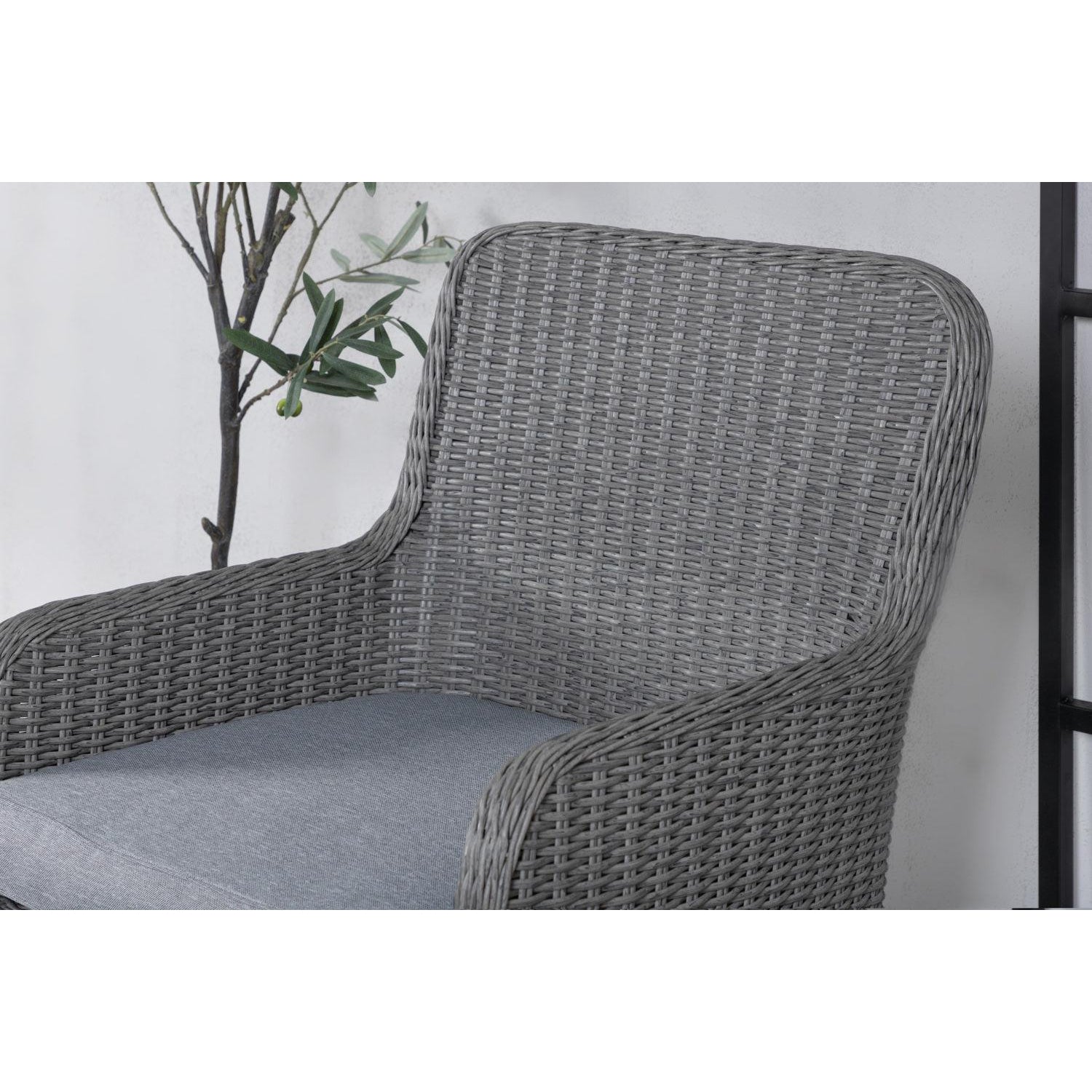 Wembley Matstol-Chair-Venture Home-peaceofhome.se